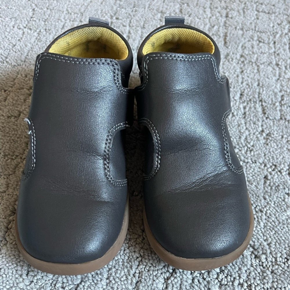 Livie & Luca brown dress shoes size 10 toddler